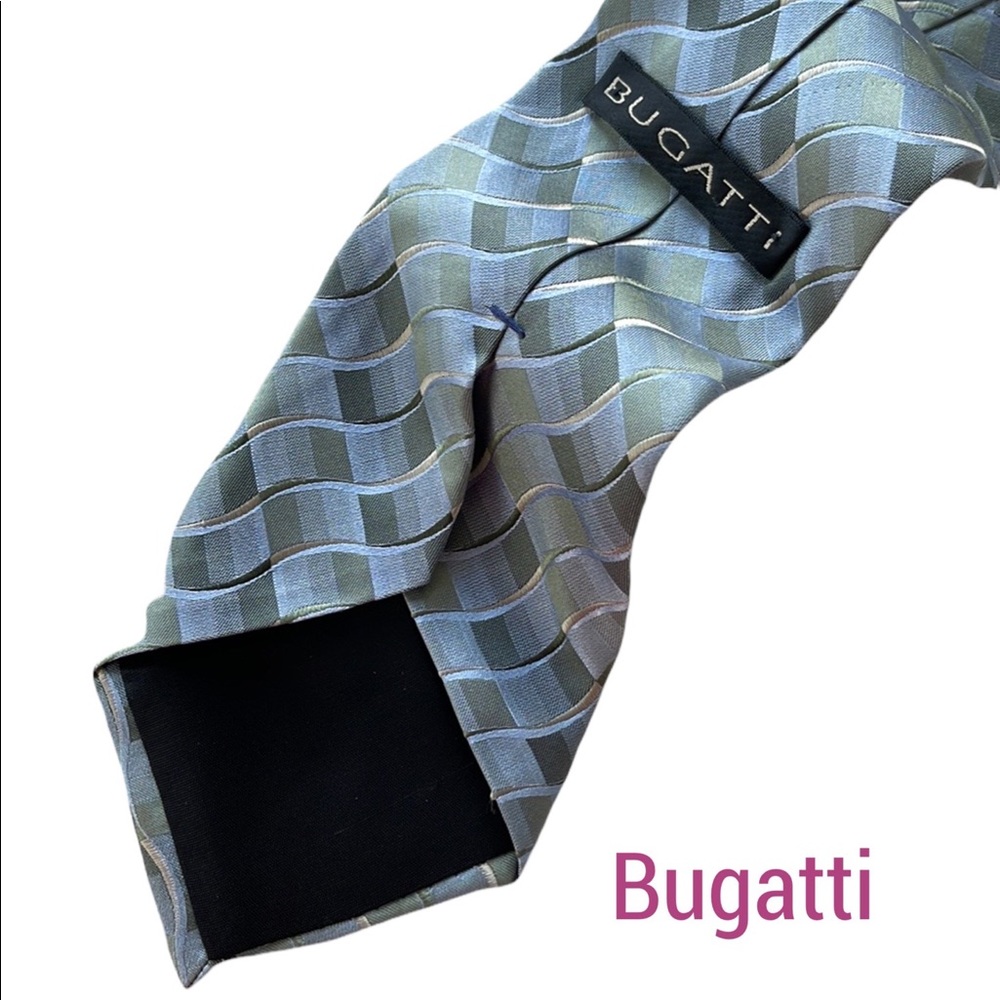 Bugatti Men’s light blue and light green 100% silk tie
